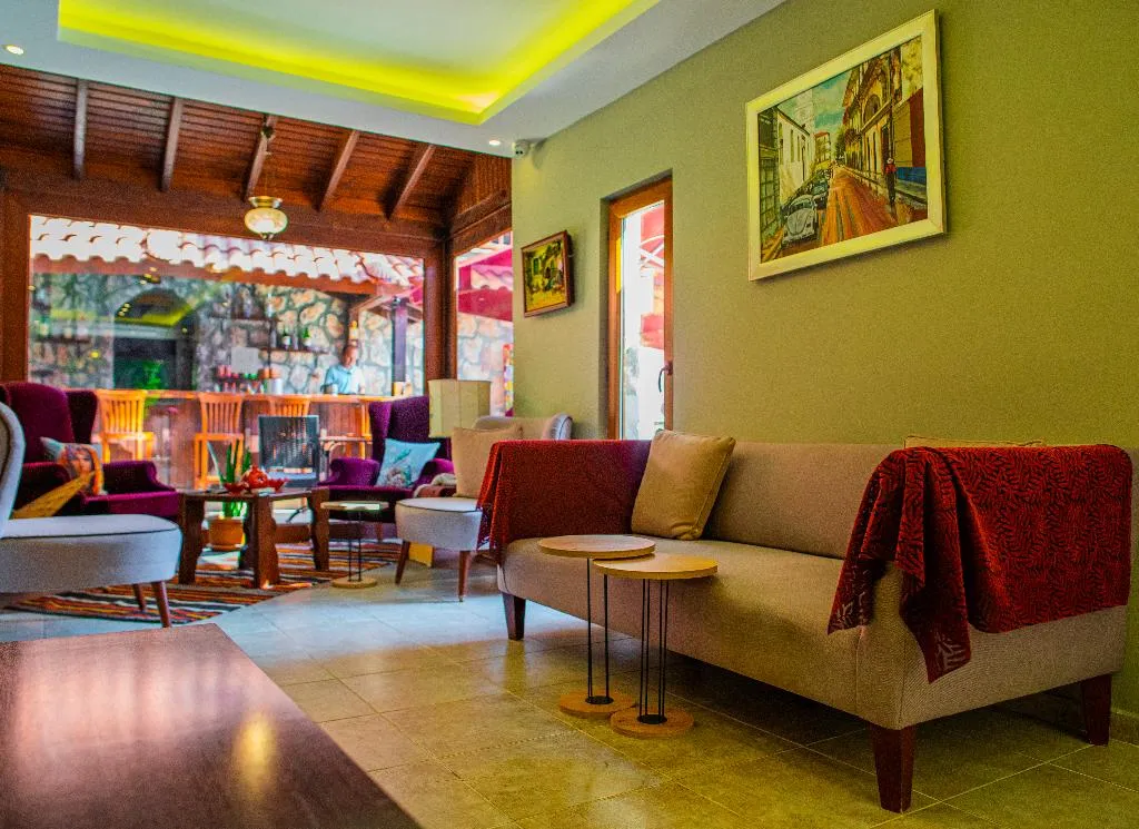Lobby, Dores Residence, Dalaman