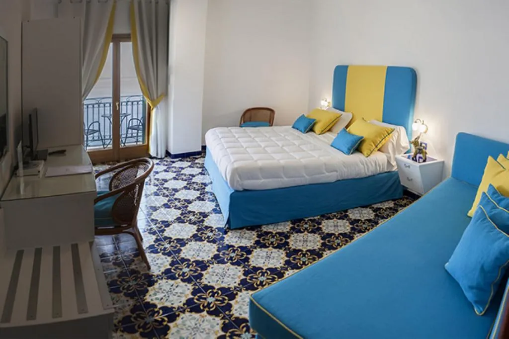 DOUBLE COMFORT SEA VIEW Room, Hotel Cetus, Naples