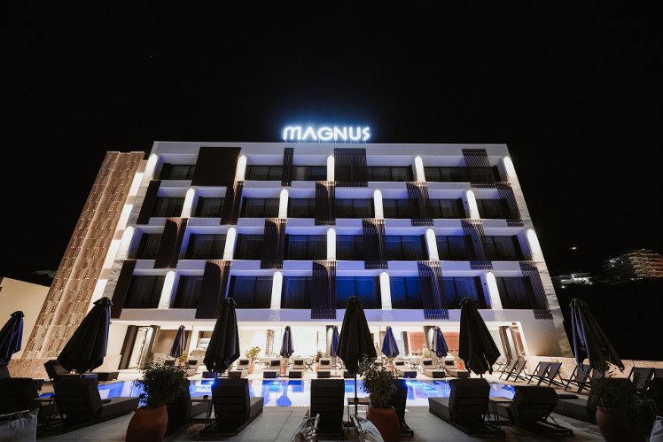 Magnus Hotel, Kavaje