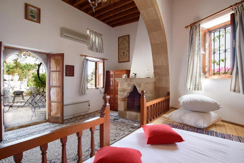 VILLA STANDARD Room, Meandros Villa and Studio, Rhodes