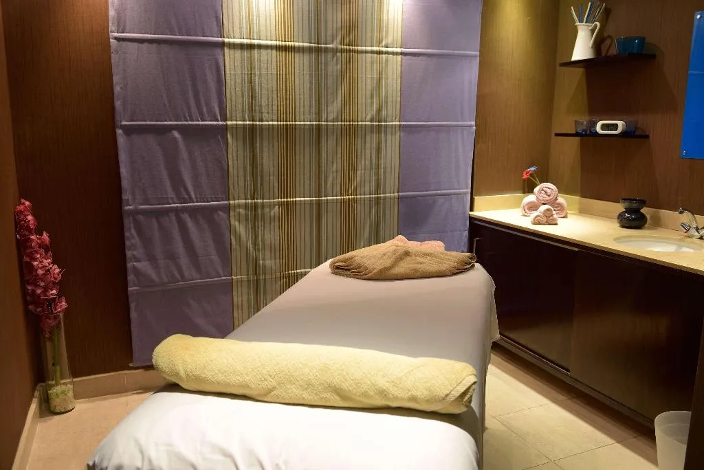 Sports and Entertainment, Radisson Blu Cairo Heliopolis, Cairo