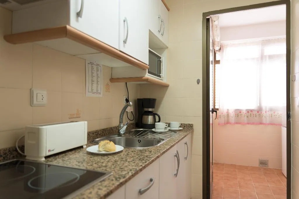 APARTMENT TWO BEDROOMS Room, Apart. Gemelos  2- Beninter, Costa Blanca