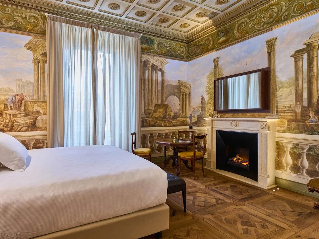 JUNIOR SUITE CLASSIC Room, Duomo Luxury Florence, Florence