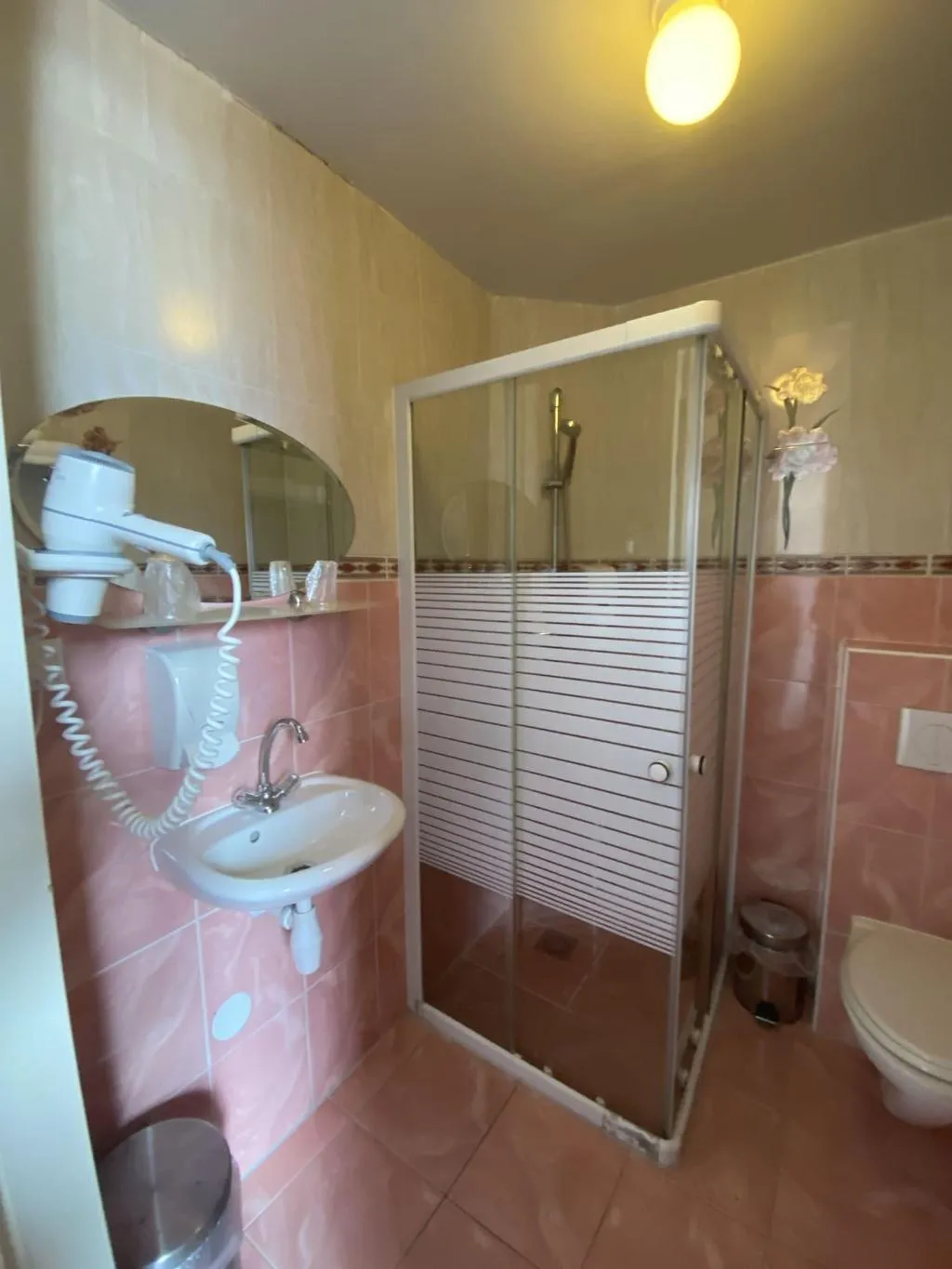 SINGLE STANDARD Room, Hotel Isis, Amsterdam