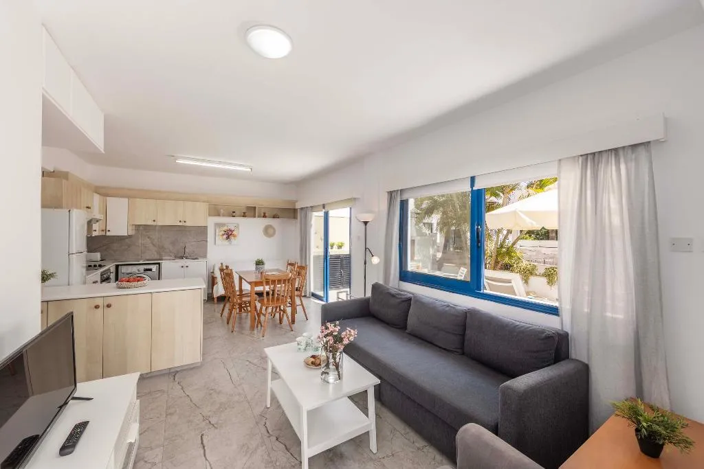 APARTMENT TWO BEDROOMS Room, Flouressia Gardens, Cyprus