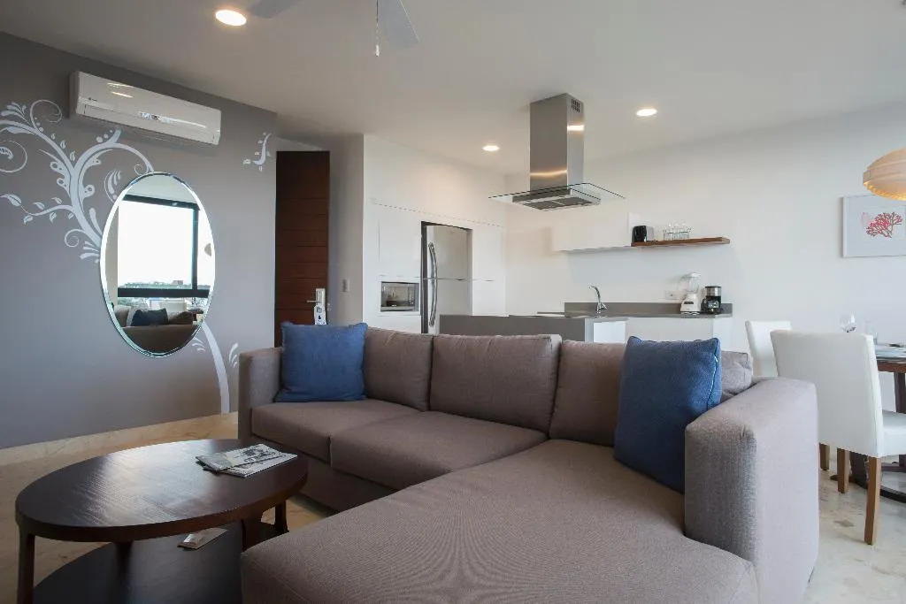 APARTMENT ONE BEDROOM Room, Anah Suites, Playa Del Carmen