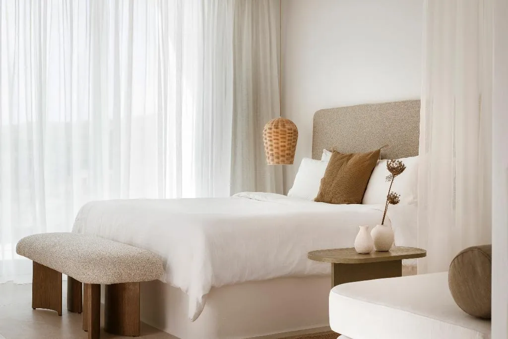 JUNIOR SUITE WITH PRIVATE POOL Room, Mykonos Flow - Super Paradise, Mykonos