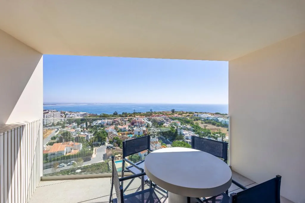 APARTMENT SEA VIEW TWO BEDROOMS Room, The Editory Residence Lagos, Algarve