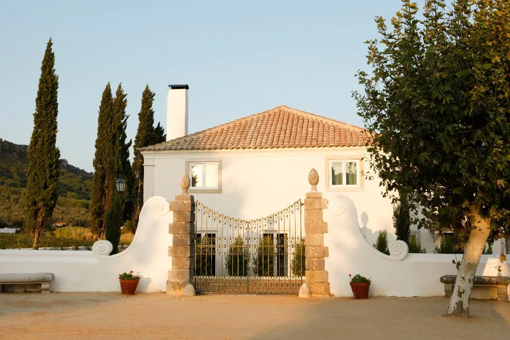VILLA SUPERIOR Room, Casa Palmela - Small Luxury Hotels & Villas, Lisbon