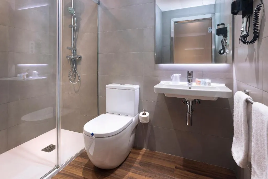 Room, Hostal Opera Ramblas, Barcelona