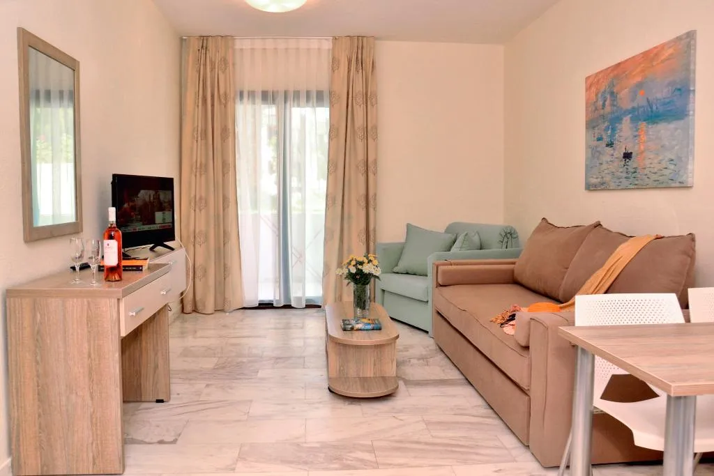 APARTMENT STANDARD Room, Chrousso Village, Halkidiki