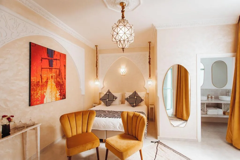 JUNIOR SUITE KING SIZE BED Room, Riad Andalla Spa, Marrakech