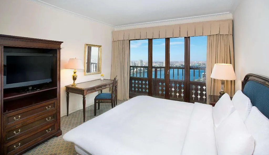 Room, Cairo World Trade Center Hotel & Residences, Cairo