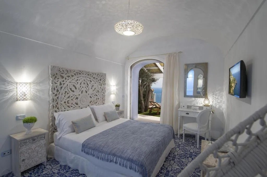 Room, B&B La Barbera, Naples