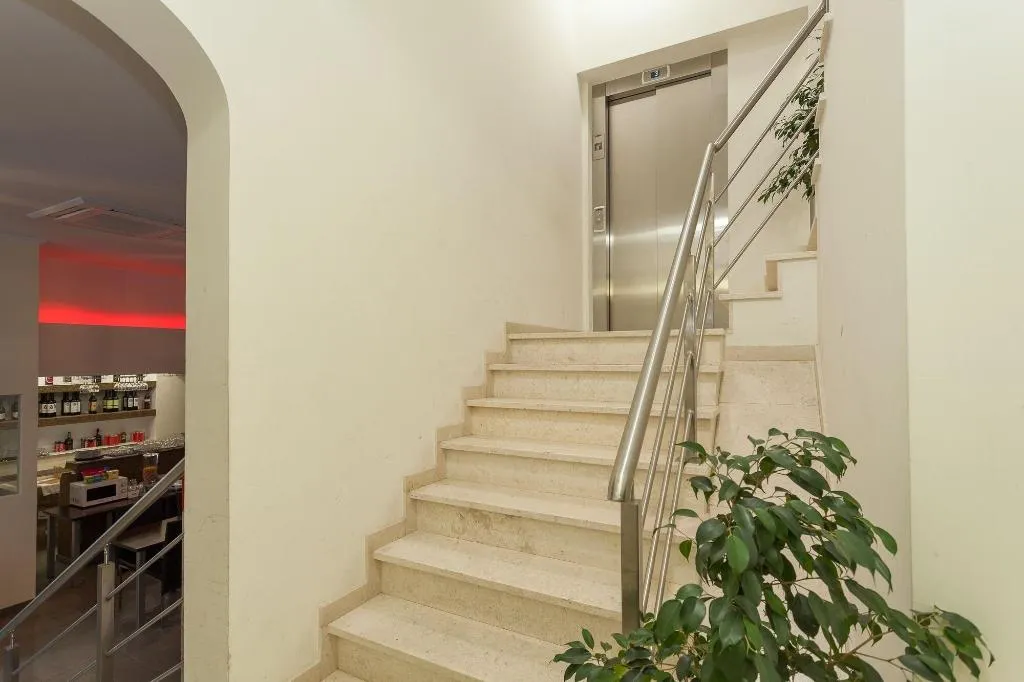 Lobby, Universo Romântico Guesthouse & Spa, Lisbon