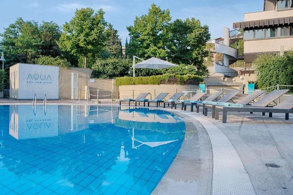 Pool, NH Roma Villa Carpegna, Rome