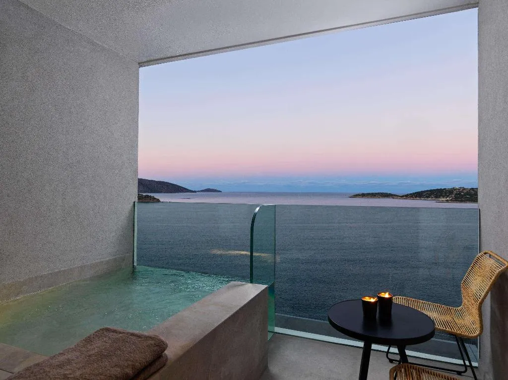 DOUBLE WITH PRIVATE POOL Room, NIKO Seaside Resort Crete MGallery, Crete