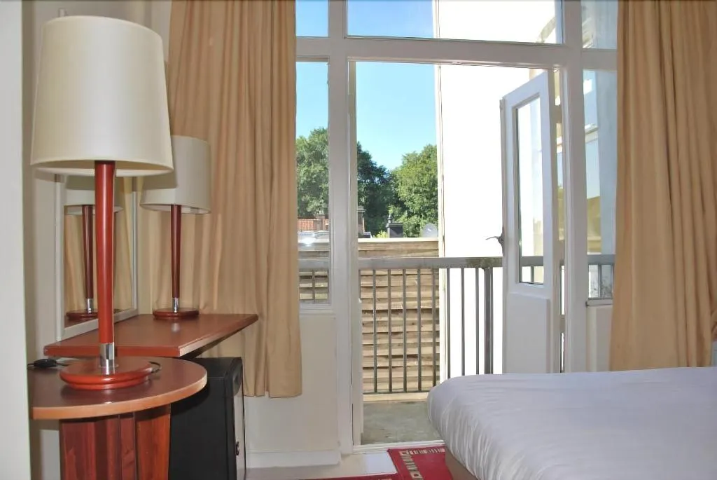 Room, Hotel Isis, Amsterdam