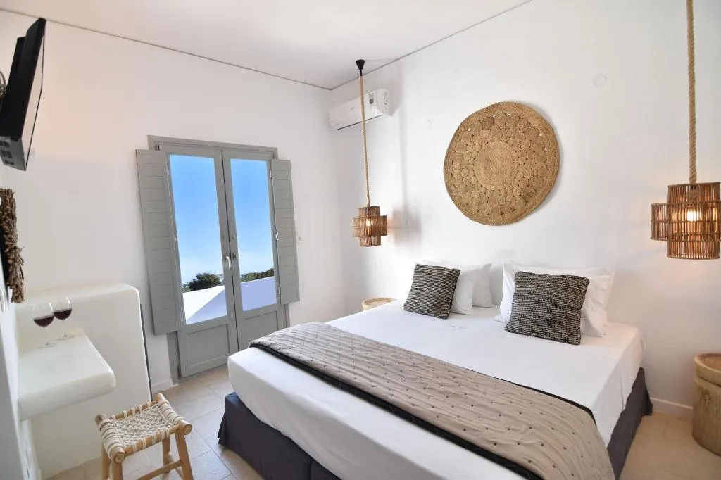 Room, Aegeeis Santorini, Santorini