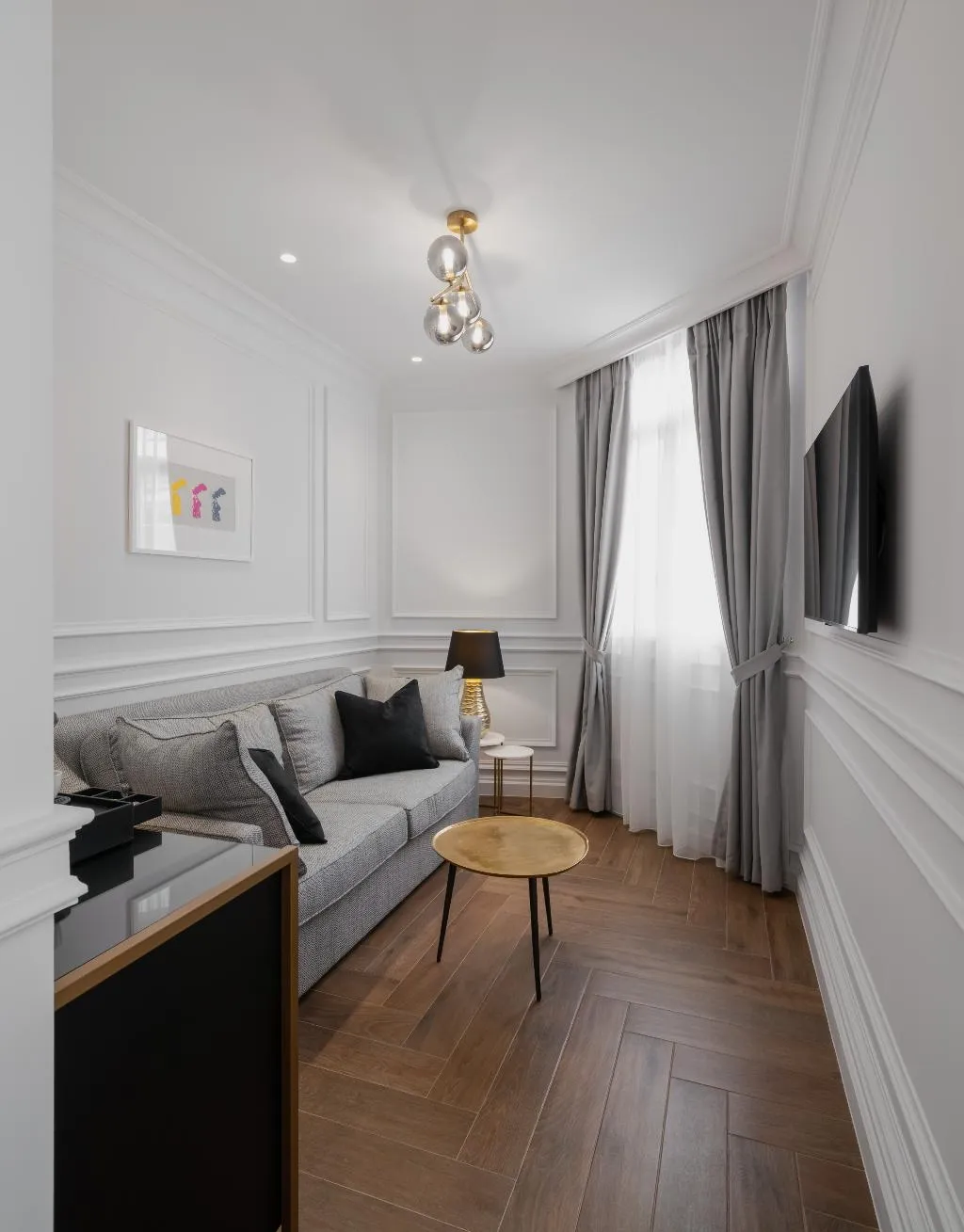 SUITE KING BED WITH JACUZZI Room, Praxitelous Luxury Suites, Athens