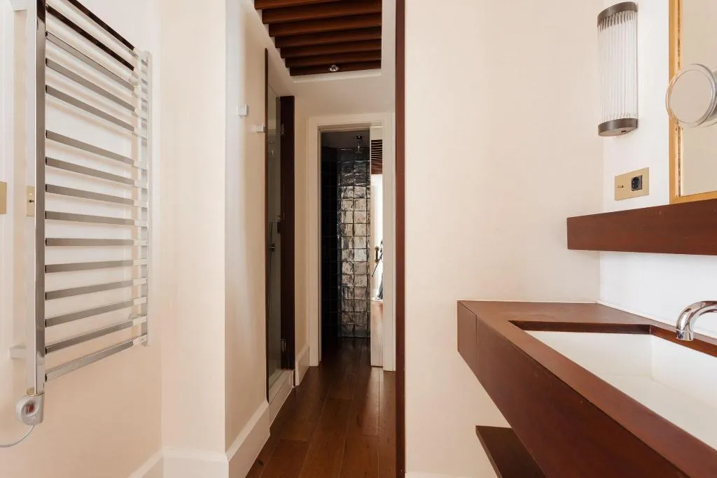 SUITE KING SIZE BED Room, Do: Placa Reial, Barcelona