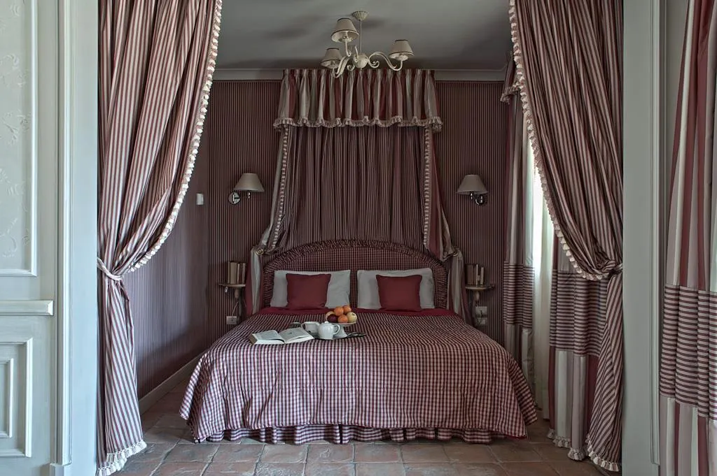 Room, Villa Fiesole, Florence