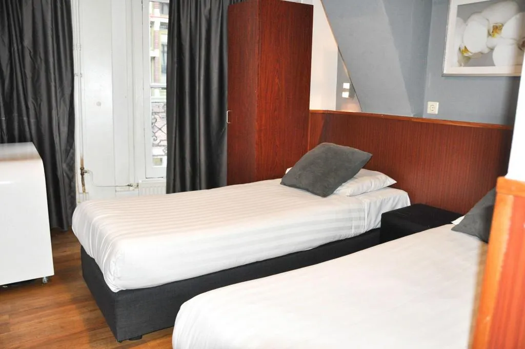 TWIN STANDARD Room, Travel, Amsterdam