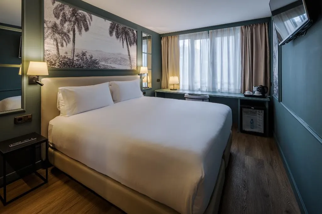 DOUBLE DELUXE Room, BYPILLOW Castellana, Madrid