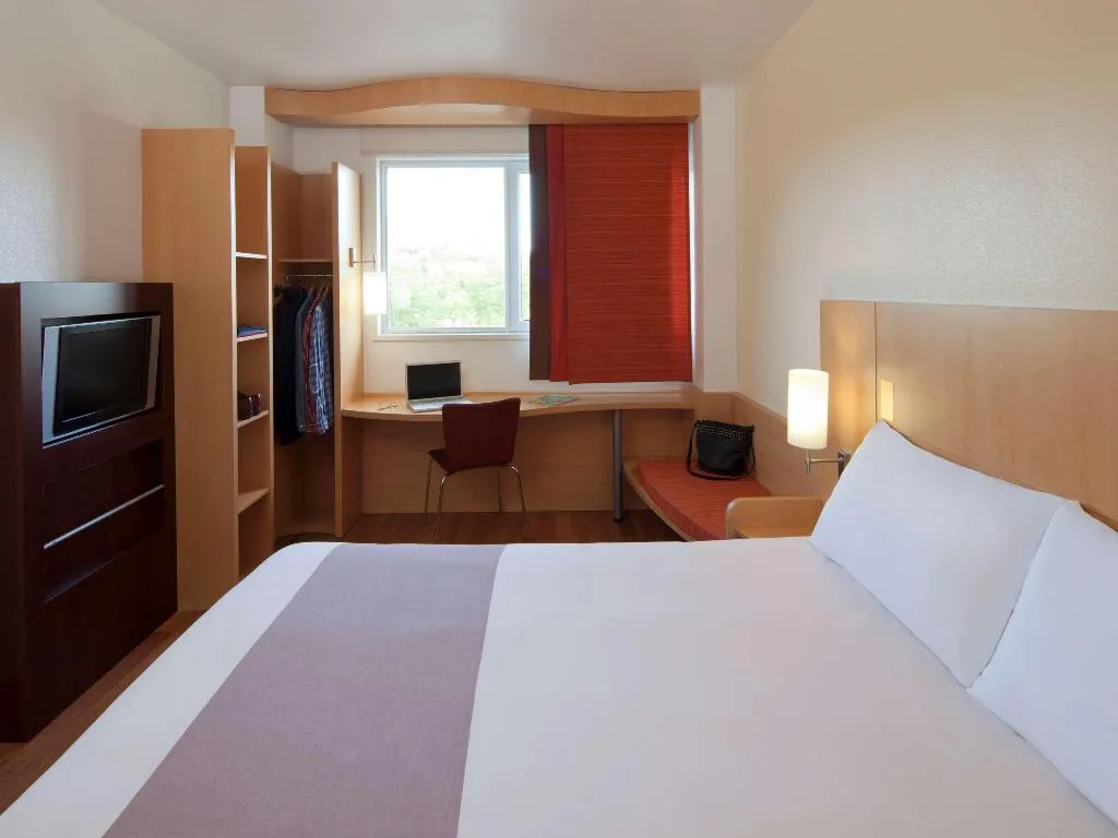 DOUBLE STANDARD Room, ibis Barcelona Aeropuerto Viladecans, Barcelona