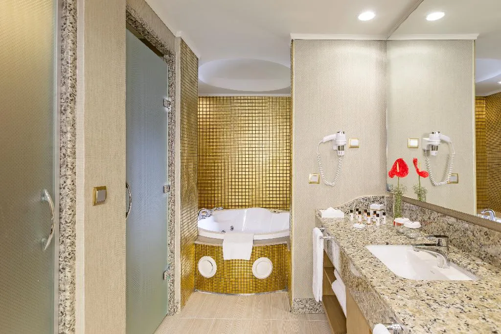 Room, Royal Holiday Palace, Antalya