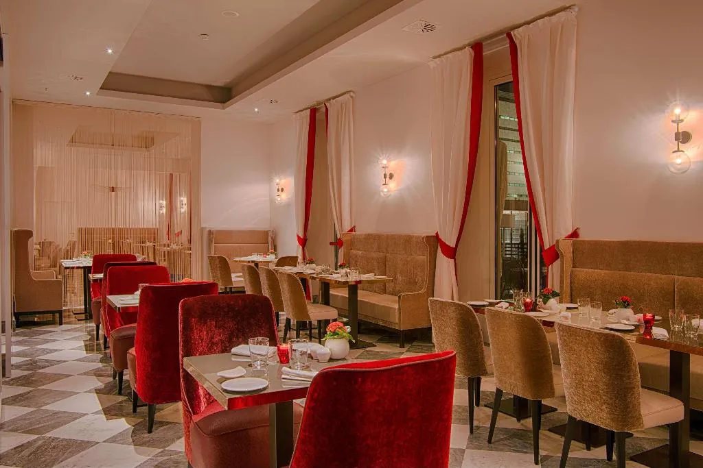 Restaurant, NH Collection Roma Palazzo Cinquecento, Rome