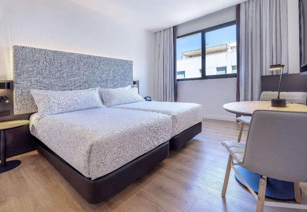 Room SUPERIOR Room, Innside Valencia Oceanic, Valencia