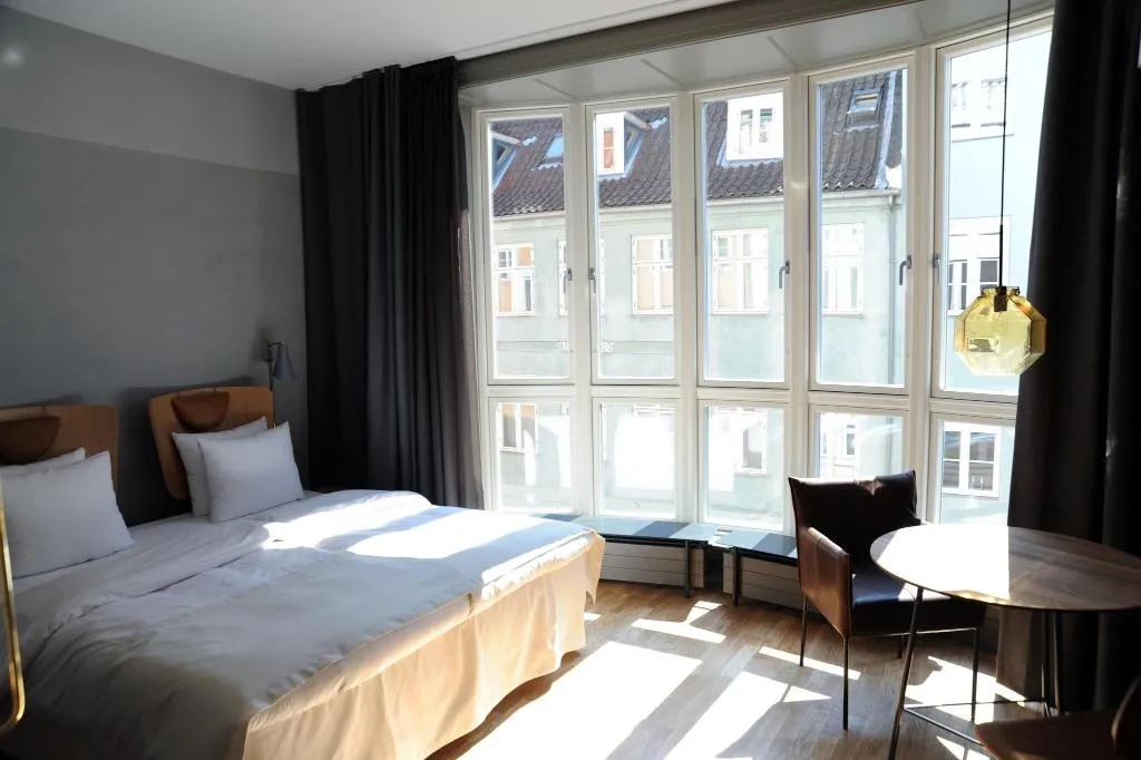 DOUBLE DELUXE QUEEN BED Room, Hotel SP34, Copenhagen
