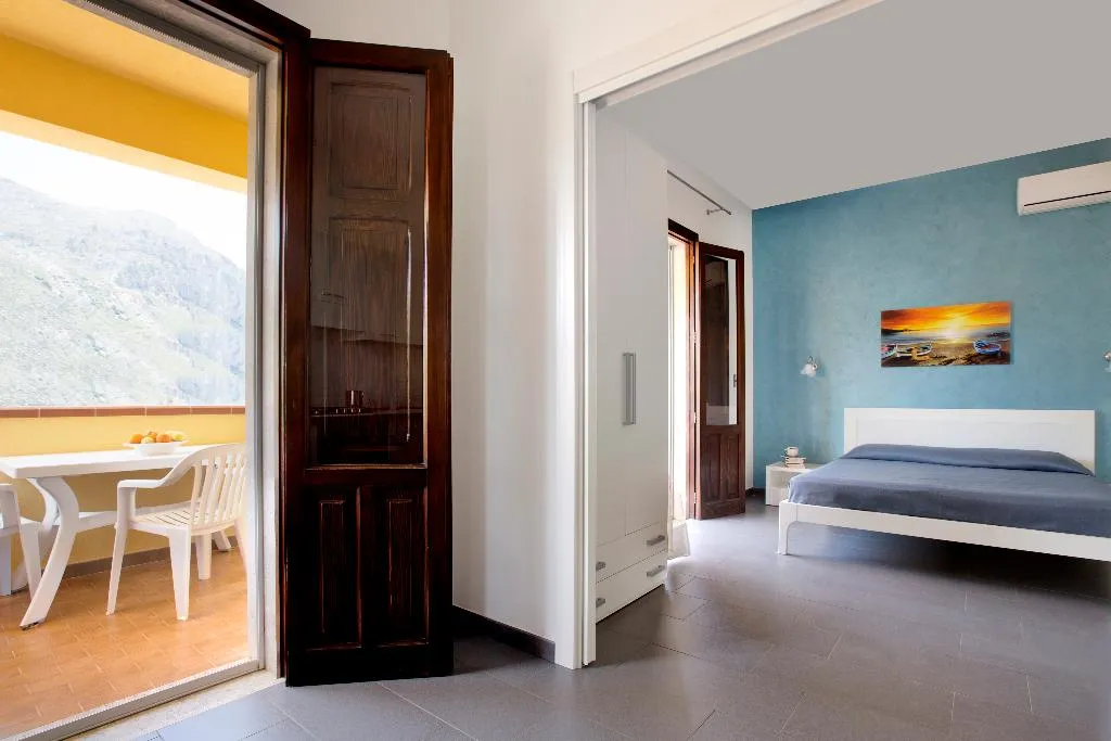 APARTMENT ONE BED Room, Case Vacanza Loria, Palermo