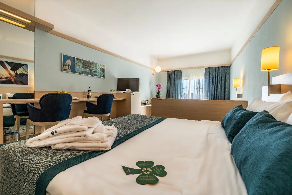 TRIPLE SUPERIOR Room, La Blanche Resort & Spa, Bodrum