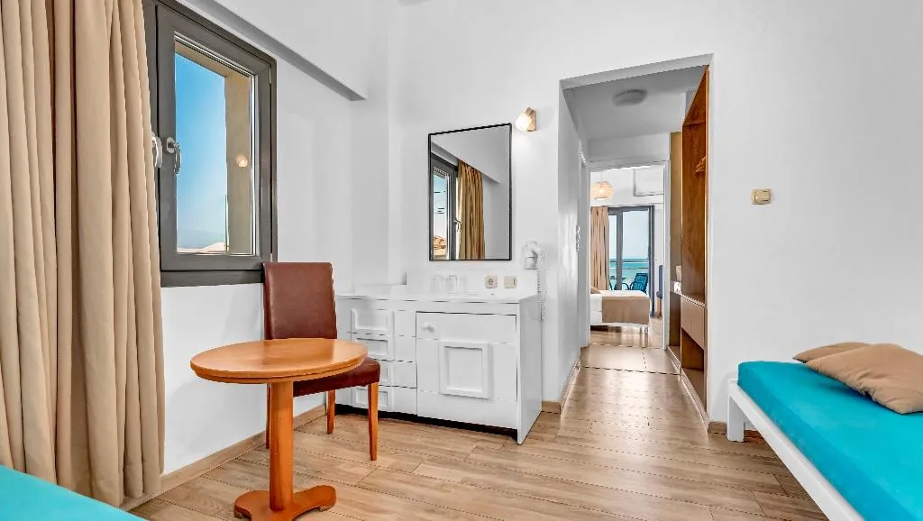 FAMILY ROOM SEA VIEW ONE BEDROOM Room, Sunset Beach Hotel, Crete