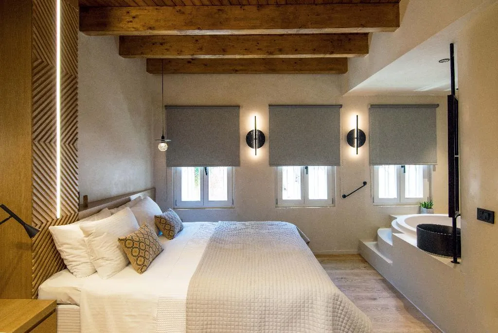SUITE HONEYMOON Room, Consolato Boutique, Crete