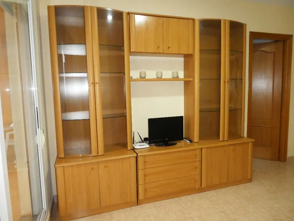 APARTMENT CAPACITY 8 THREE BEDROOMS Room, Apartamentos Tavernes Gandia 3000, Valencia