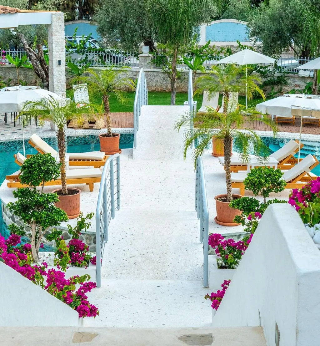 Conferences, La Boutique Maya, Dalaman