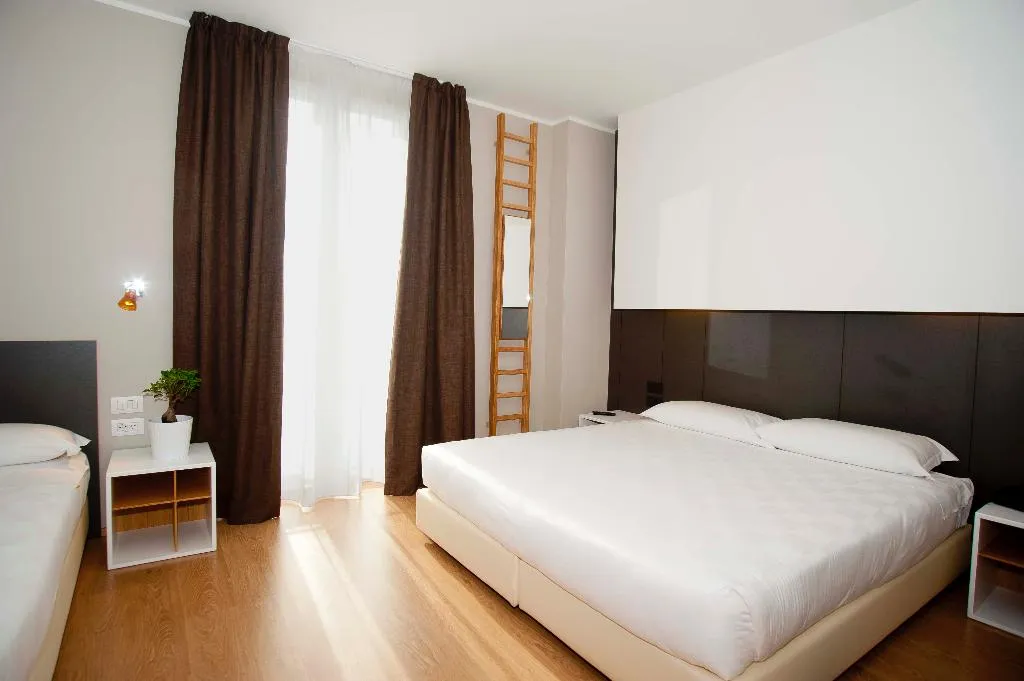 TRIPLE STANDARD Room, Hotel Osteria della Pista, Milan