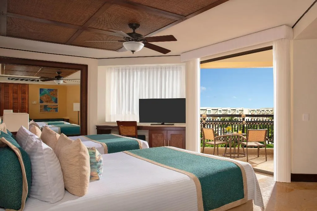 FAMILY ROOM CONNECTING ROOM Room, Dreams Riviera Cancun Resort and Spa, Cancun Area