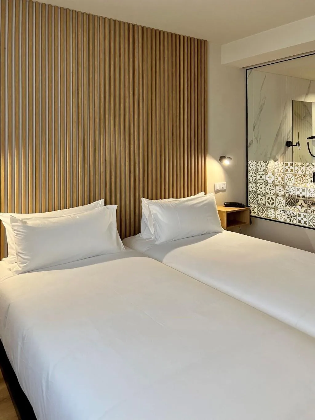 Room, Room Select Porto, Porto