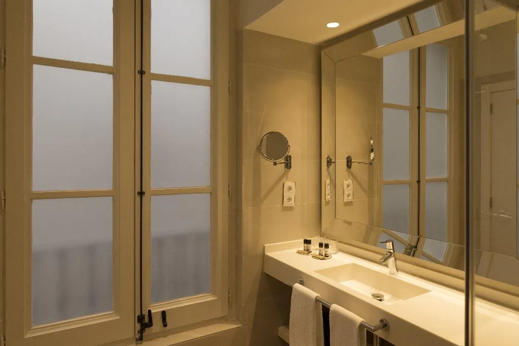 Double or Twin STANDARD Room, Icon Bcn, Barcelona