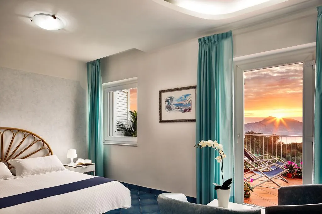 APARTMENT SUPERIOR ONE BEDROOM Room, Gocce Di Capri  Residence, Naples
