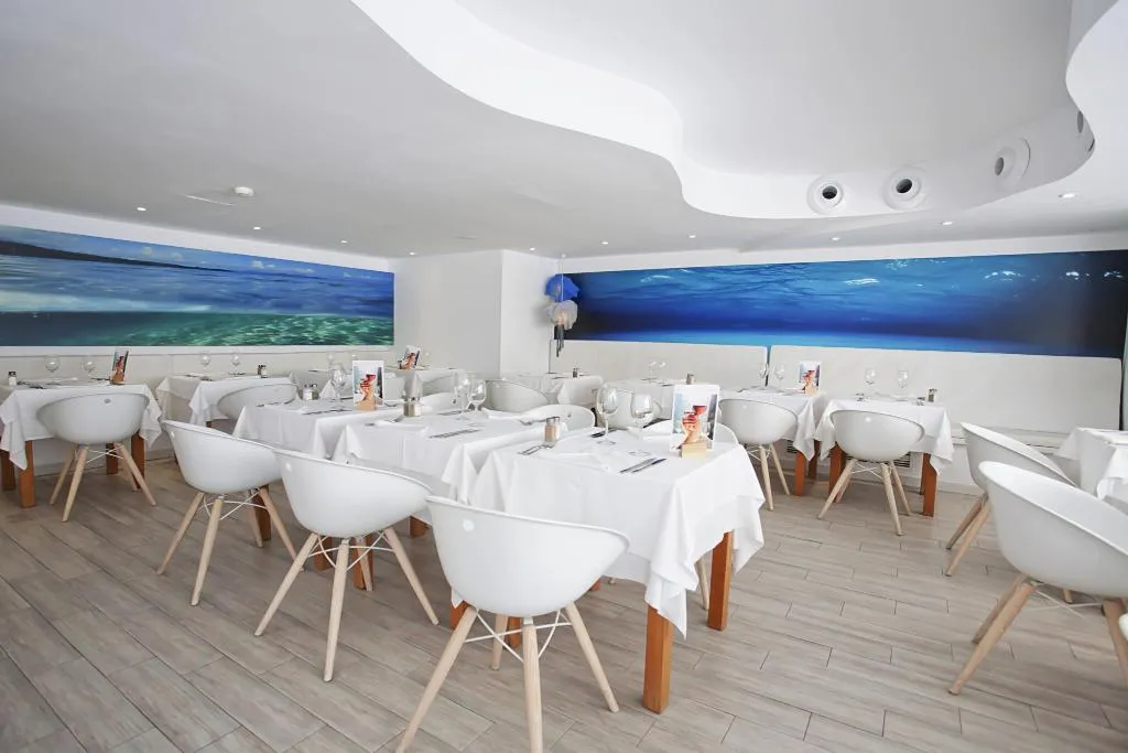 Restaurant, FERGUS Style Cala Blanca Suites, Majorca