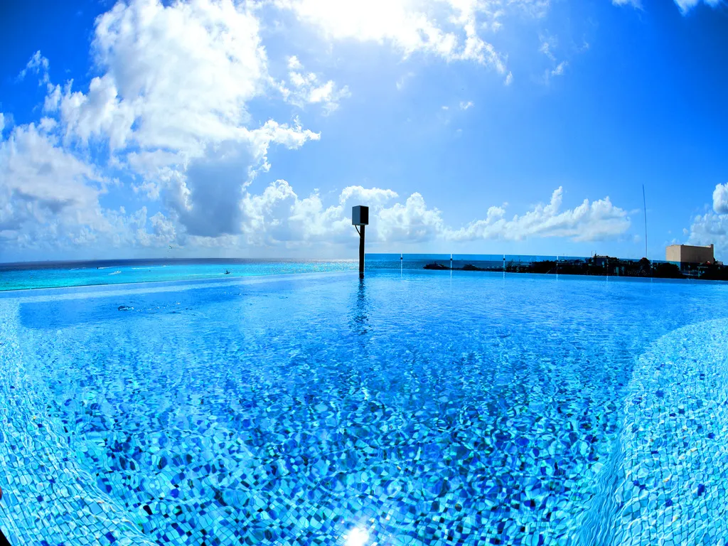 Pool, The Carmen Hotel - Ocean Front, Playa Del Carmen