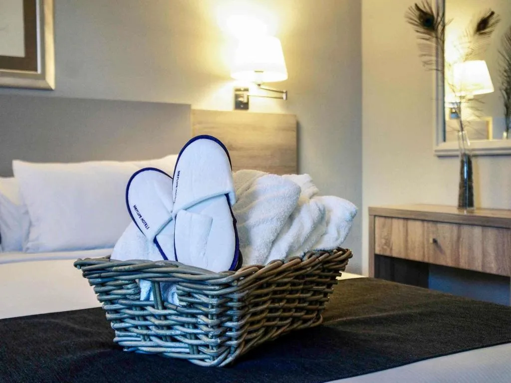 JUNIOR SUITE KING SIZE BED Room, Mercure Madrid Centro, Madrid