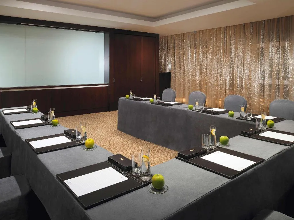 Conferences, Movenpick Hotel Jumeirah Lakes Towers, Dubai