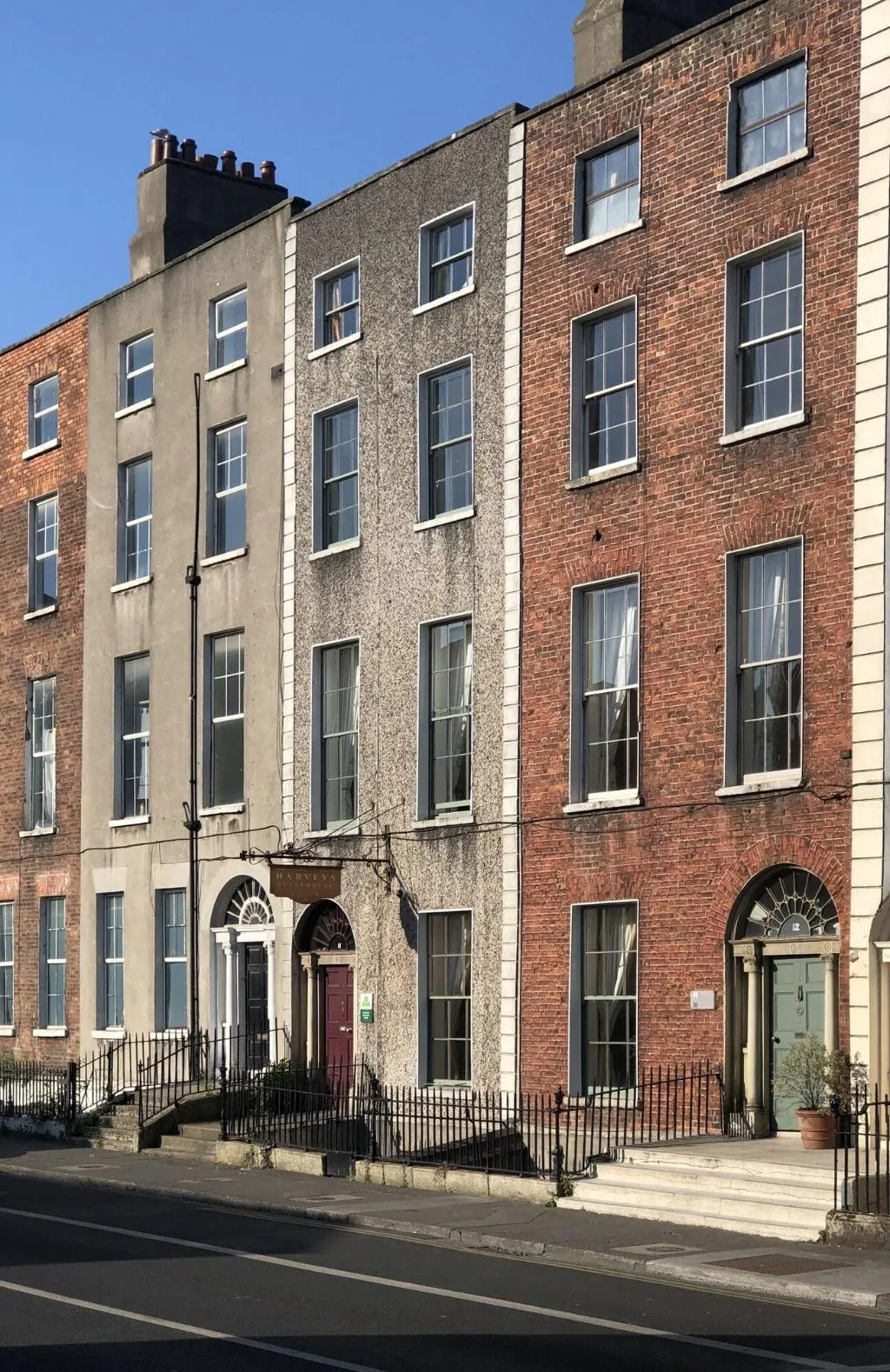 General view, Harvey's Guesthouse, Dublin