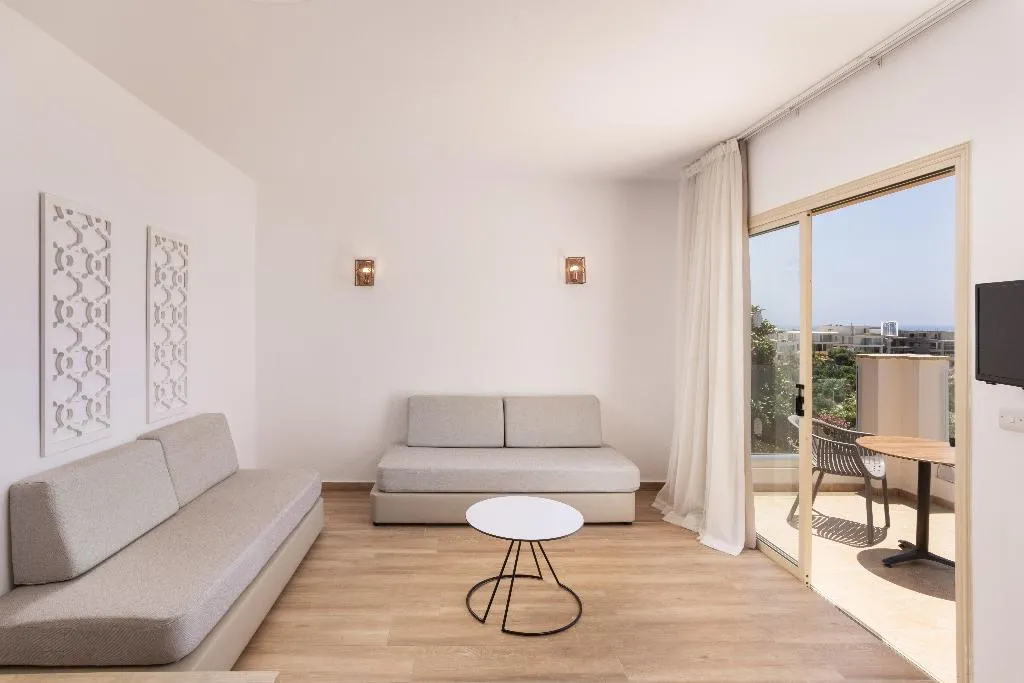 APARTMENT SIDE SEA VIEW ONE BEDROOM Room, Atlantica Akteon, Cyprus